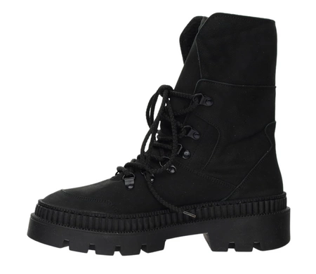 Czarne skórzane botki damskie na grubej podeszwie Polskie Gino Fabiani