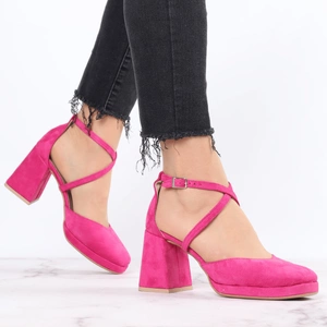 Fuksjowe sandały zamszowe na klocku i platformie Anna od Azali