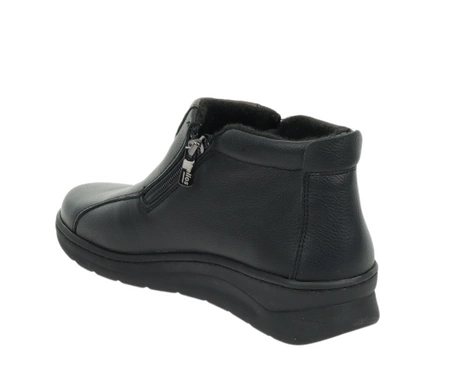 Czarne skórzane komfortowe botki zimowe buty Helios model786