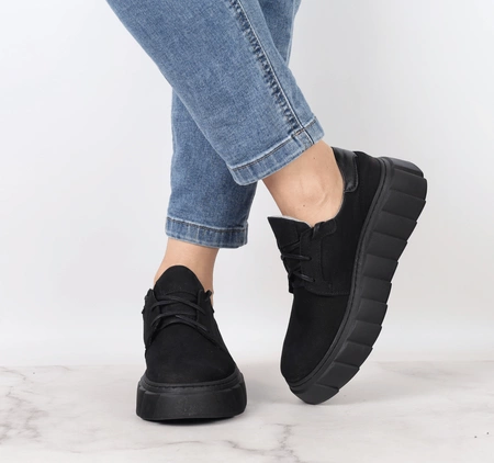 Czarne skórzane adidasy na platformie Polska Firma Gino Fabiani