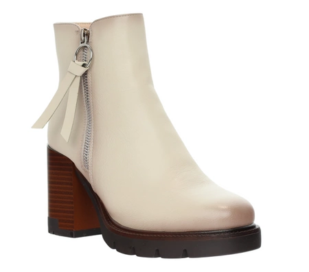 Eleganckie i modne botki na wysokim drewnianym obcasie i platformie VINCEZA