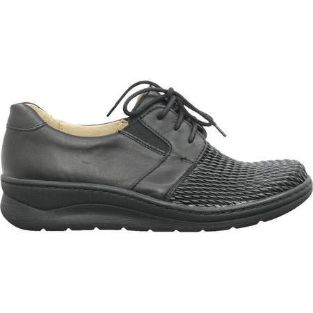 Czarne półbuty skórzane damskie Helios 383S