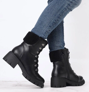 Czarne botki traperki z futerkiem zimowe Jezzi