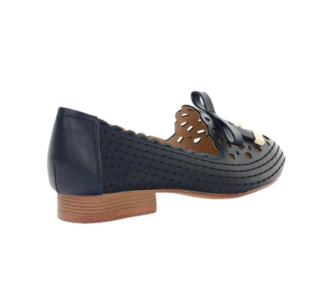 Granatowe eleganckie półbuty płaskie wsuwane ze skórzaną wkładką Aurora od Jezzi