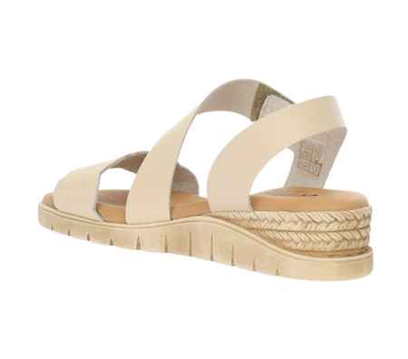 Beżowe sandały damskie płaskie ze skóry naturalnej na rzep El Pimpi - Made in Spain