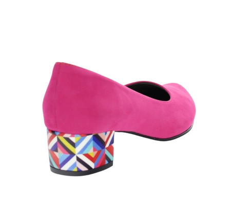Płaskie fuksjowe czółenka eleganckie ze skóry zamszowej Lily od Azali