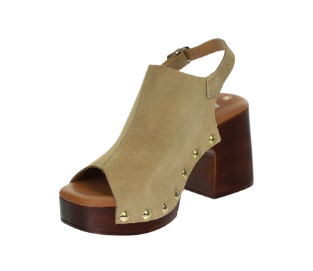 Skórzane sandały na drewnianym klocku i platformie z ćwiekami Hiszpańskie El Pimpi