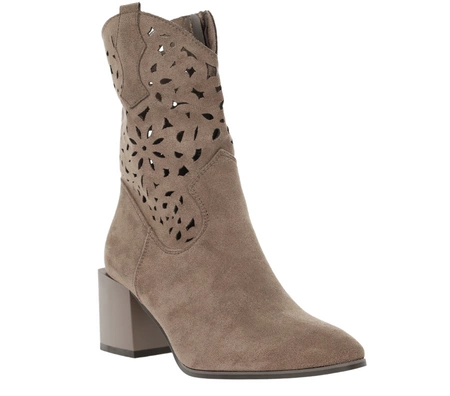 Brązowe zamszowe botki kozaki ażurowe na obcasie Jezzi