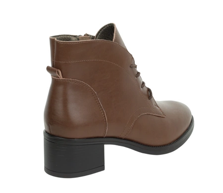 Brązowe skórzane półbuty damskie ocieplane garniturowe botki Jezzi