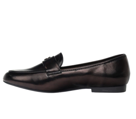 Czarne licowe mokasyny damskie z miękkiej skóry ekologicznej Jezzi