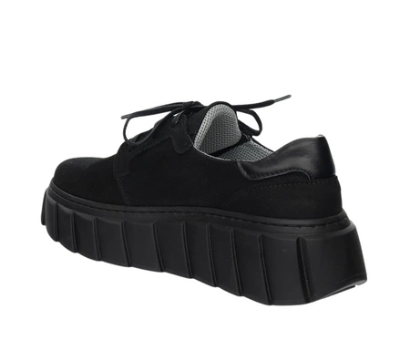 Czarne skórzane adidasy na platformie Polska Firma Gino Fabiani