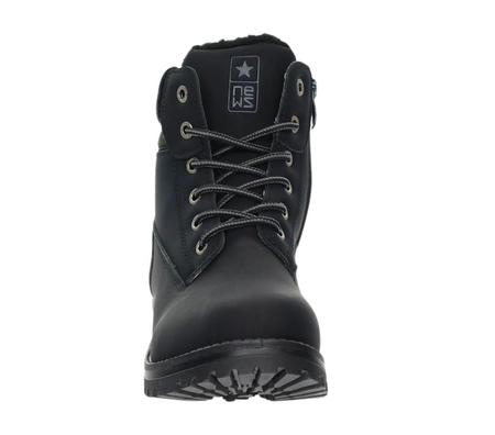 Płaskie czarne buty zimowe na sznurowadła i zamek po boku NEWS