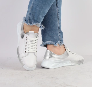 Skórzane adidasy białe sznurowane MODO