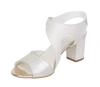 Białe skórzane sandały damskie na wygodnym obcasie ślubne Gino Fabiani