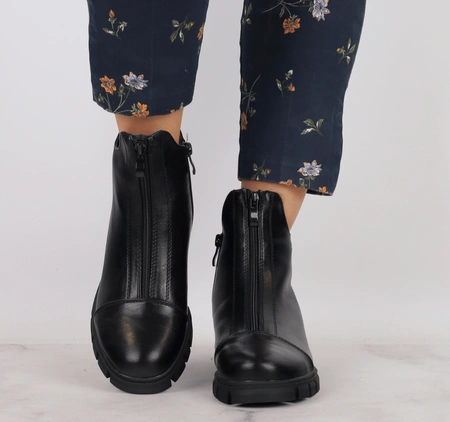 Wygodne i eleganckie półbuty zimowe damskie ocieplane botki Jezzi