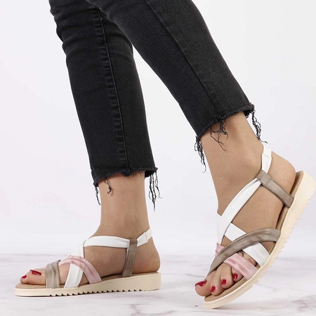 Płaskie sandały damskie skórzane El Pimpi 1001