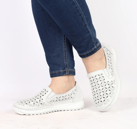 Białe skórzane tenisówki damskie elegancko-sportowe Jezzi