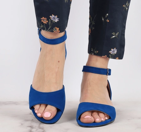 Chabrowe eleganckie sandały płaskie z zakrytą piętą AZALI