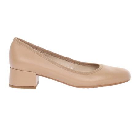 Komfortowe bezowe czółenka płaskie ze skóry naturalnej RYŁKO