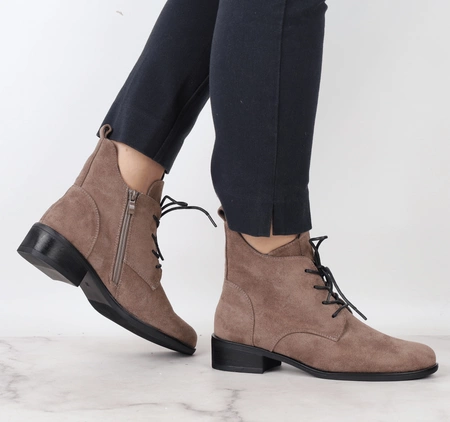 Zamszowe szare botki damskie płaskie ocieplane Gloria