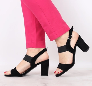 Czarne sandały damskie na obcasie wsuwane Azali - Produkt Polski