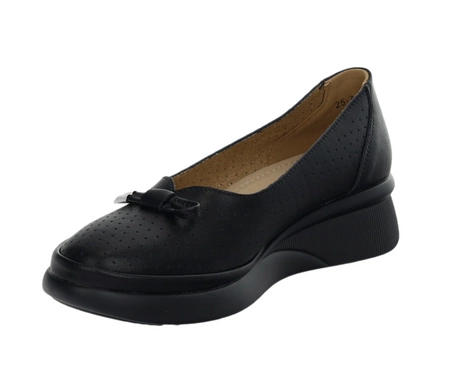 Wygodne czółenka czarne damskie z dziurkowaną cholewką VINCEZA