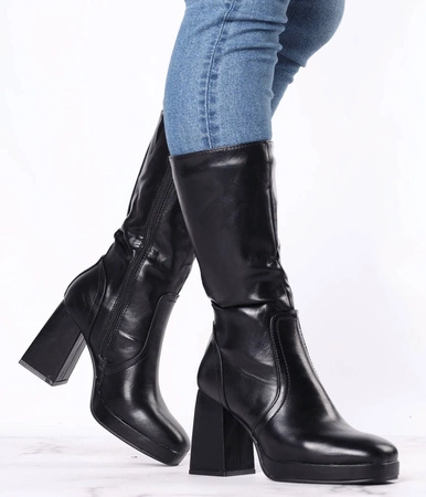 Czarne kozaki skórzane na klocku i platformie Jezzi