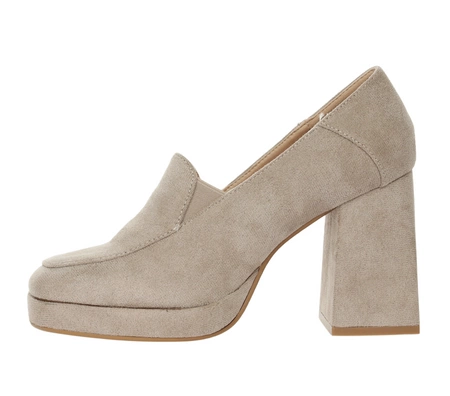 Beżowe buty damskie lordsy na obcasie i platformie Kamila od Jezzi