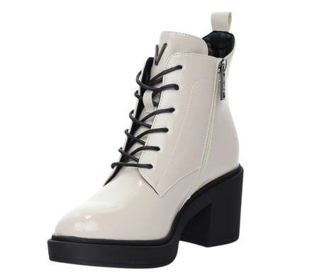 Modne kierowane botki ocieplane na średnim obcasie i platformie VINCEZA