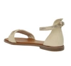 Beżowe płaskie sandały z zakrytą piętą od Jezzi