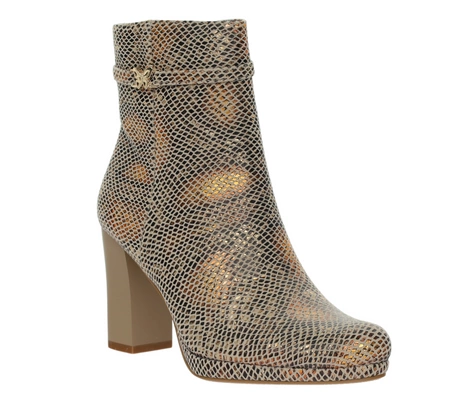 Modne botki damskie zimowe na obcasie i platformie wężowa skóra Daszyński