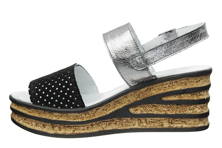 Sandały damskie skórzane na koturnie Gino Fabiani