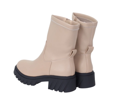 Beżowe botki damskie zimowe na czarnej platformie Jezzi