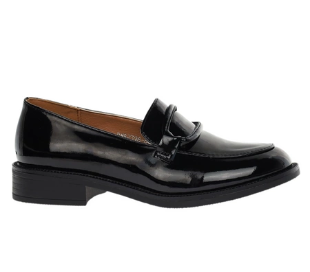 Czarne lakierowane półbuty damskie lordsy garniturowe Jezzi