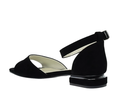 Czarne eleganckie sandały na niskim obcasie z zabudowaną piętą AZALI