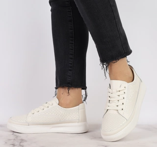 Komfortowe półbuty damskie skórzane sznurowane Jezzi