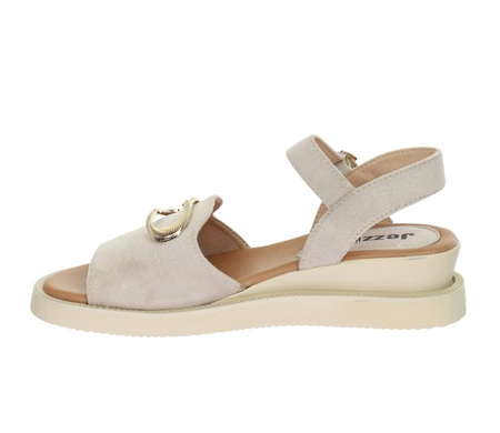 Eleganckie i wygodne sandały beżowe na niskiej koturnie Jezzi