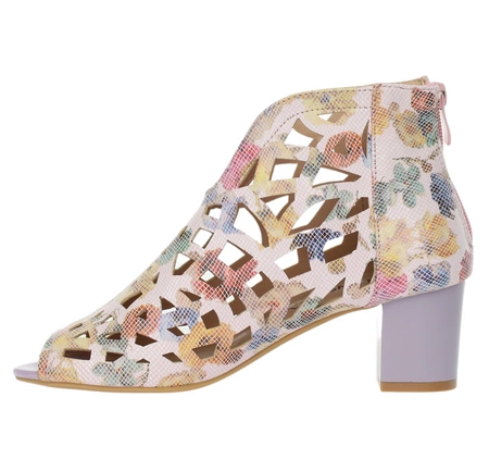 Kolorowe sandały damskie zabudowane na obcasie ażurowe Daszyński