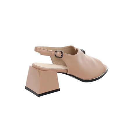 Cieliste eleganckie sandały damskie na szerokim obcasie brudny róż Vinceza