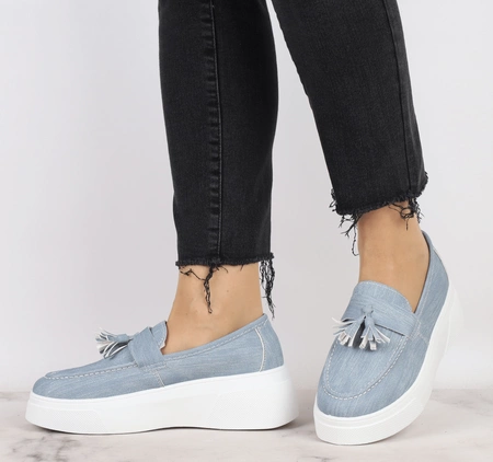 Niebieskie damskie mokasyny na białej platformie Mc Braun