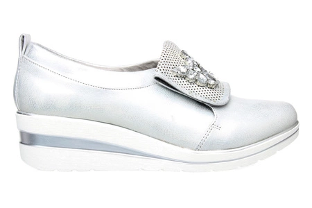 Półbuty wsuwane z cyrkoniami Jezzi MR1738-2