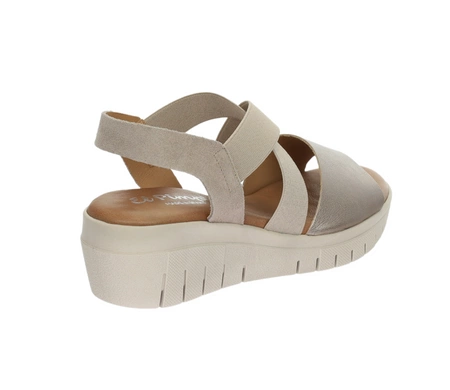 Skórzane sandały damskie na niskiej koturnie Hiszpańskie El Pimpi