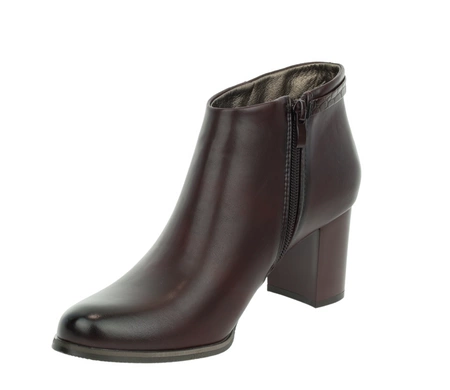 Bordowe botki damskie eleganckie na słupku półbuty zimowe Jezzi