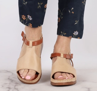 Komfortowe sandały skórzane na niskiej koturnie szyte w Polsce Gino Fabiani