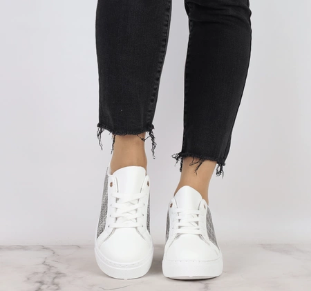 Modne sneakersy damskie sznurowane na białej platformie Mc Braun