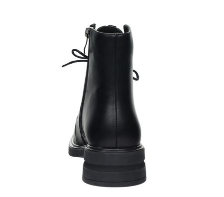 Eleganckie czarne botki jesienne na płaskim obcasie skórzane Gino Fabiani