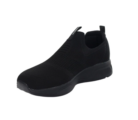 Czarne lekkie siateczkowe adidasy męskie z profilowaną wkładką wsuwane American Club