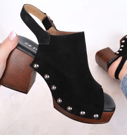 Skórzane sandały czarne na drewnianym klocku i platformie z ćwiekami Hiszpańskie El Pimpi