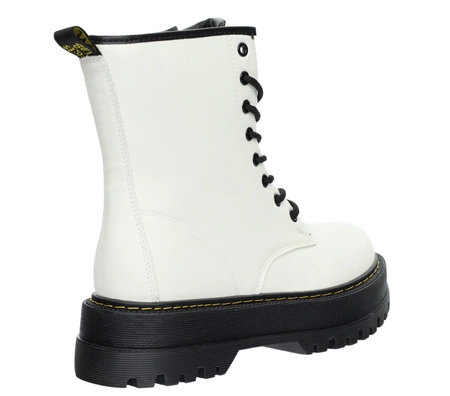 Białe glany botki damskie na czarnej podeszwie NEWS