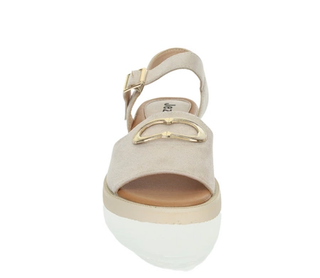 Eleganckie i wygodne sandały beżowe na niskiej koturnie Jezzi